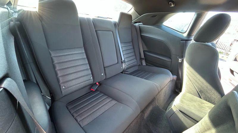 2010 Dodge Challenger SE