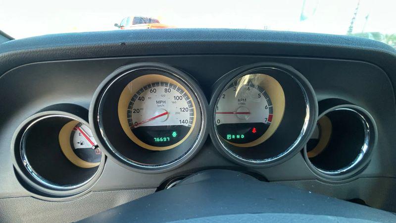 2010 Dodge Challenger SE