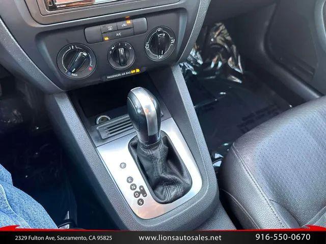 2014 Volkswagen Jetta 1.8T SE