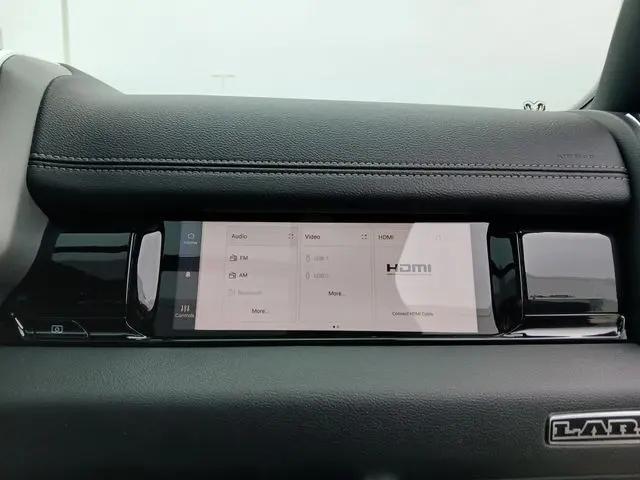 2026 Ram 1500 Laramie Crew Cab 4x4 5'7" Box