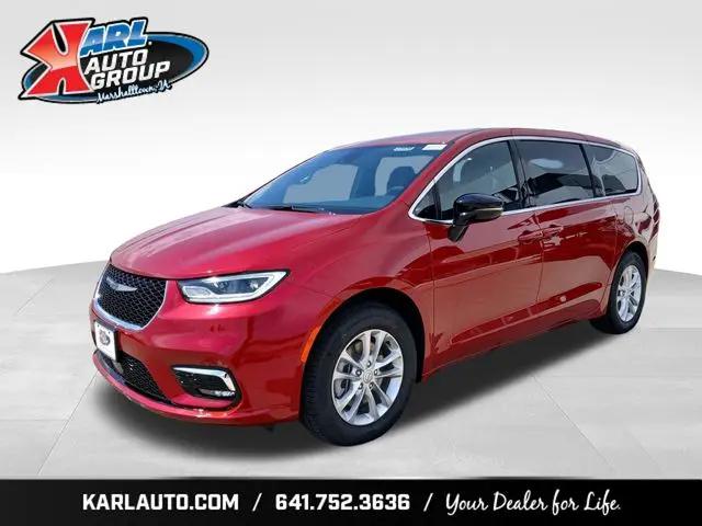 2026 Chrysler Pacifica Select AWD for sale in Marshalltown,, IA