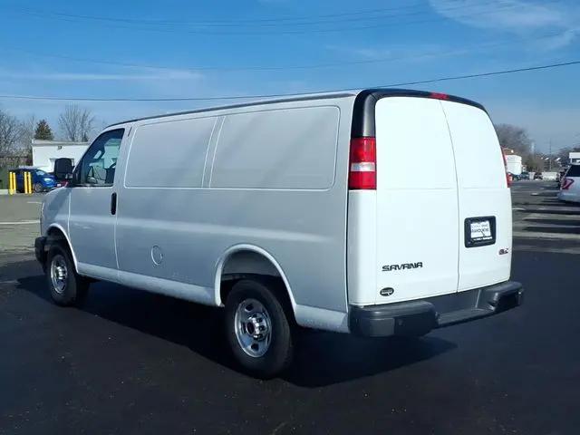 2025 GMC Savana Cargo RWD 2500 Regular Wheelbase Work Van