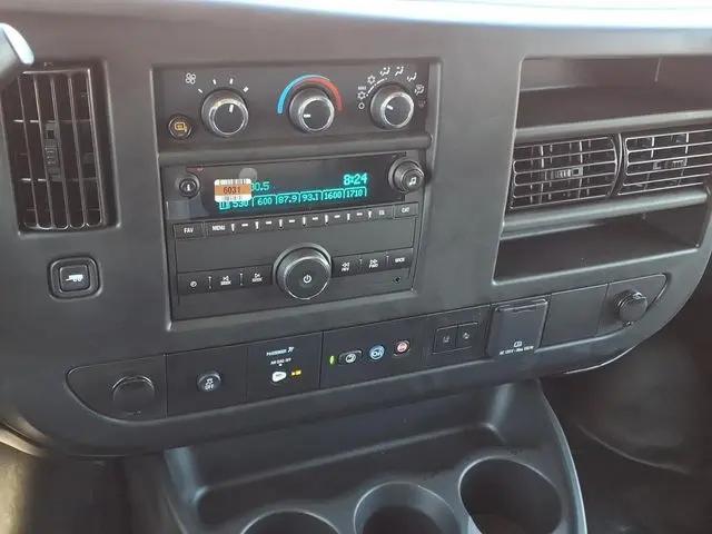 2025 GMC Savana Cargo RWD 2500 Regular Wheelbase Work Van