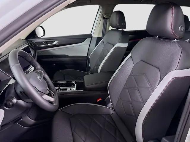 2026 Volkswagen Atlas Peak Edition