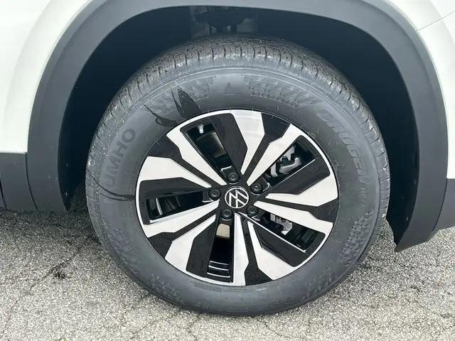 2026 Volkswagen Atlas SE