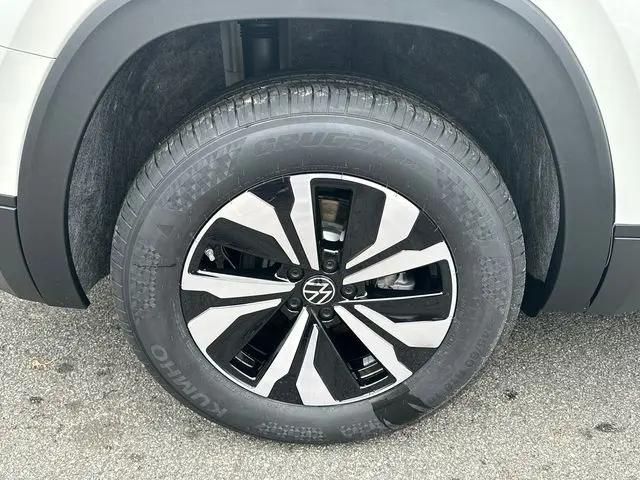 2026 Volkswagen Atlas SE