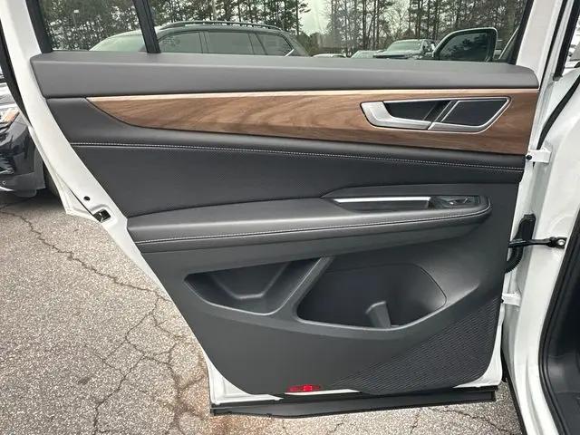 2026 Volkswagen Atlas SE
