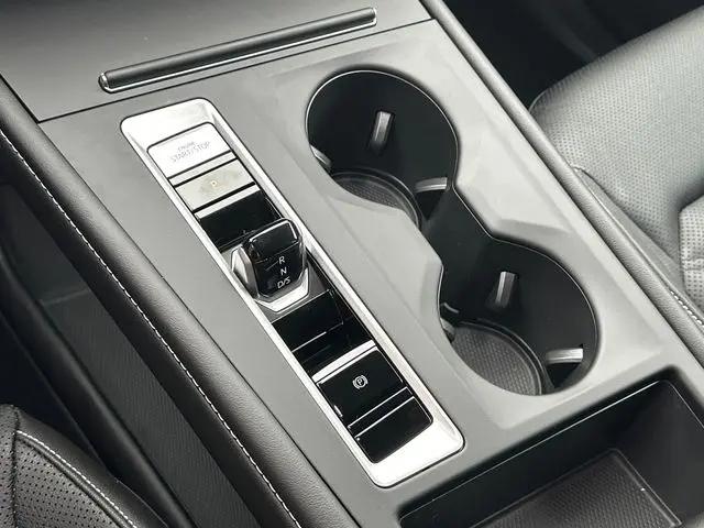 2026 Volkswagen Atlas SE