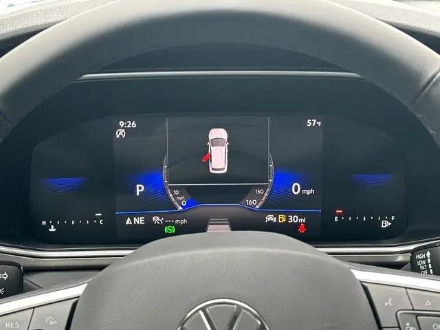 2026 Volkswagen Taos SE Black