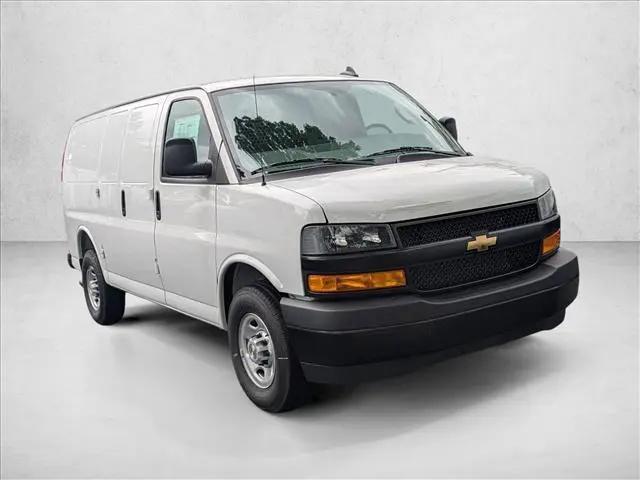 2025 Chevrolet Express Cargo Van RWD 2500 Regular Wheelbase WT