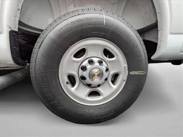 2025 Chevrolet Express Cargo Van RWD 2500 Regular Wheelbase WT