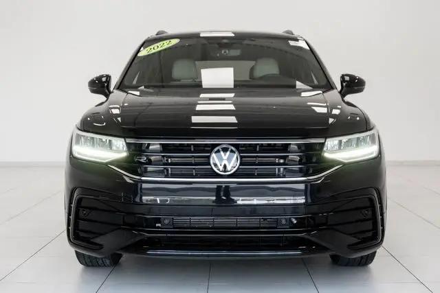 2022 Volkswagen Tiguan 2.0T SE R-Line Black