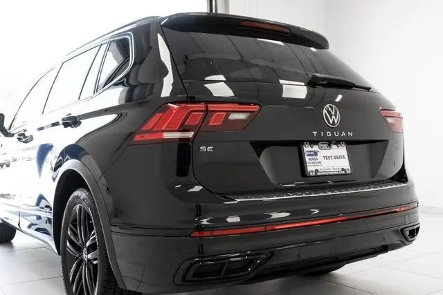 2022 Volkswagen Tiguan 2.0T SE R-Line Black
