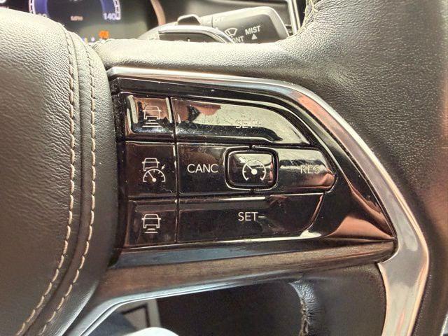 2022 Jeep Grand Cherokee L Overland 4x4