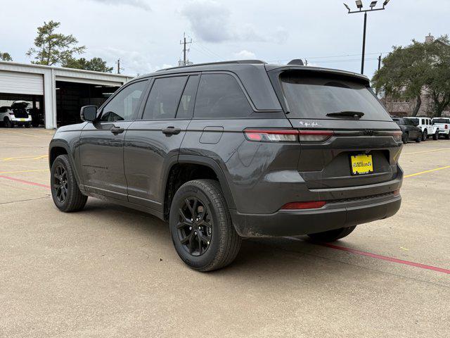 2026 Jeep Grand Cherokee Altitude 4x2