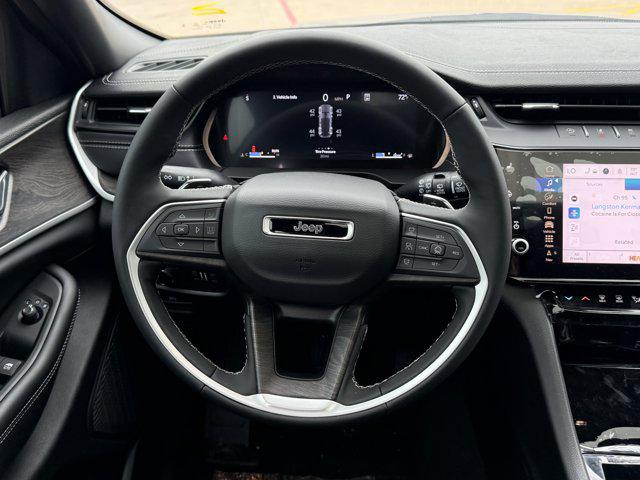 2026 Jeep Grand Cherokee Altitude 4x2