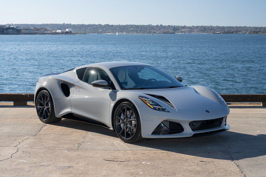 2026 Lotus Emira Turbo SE