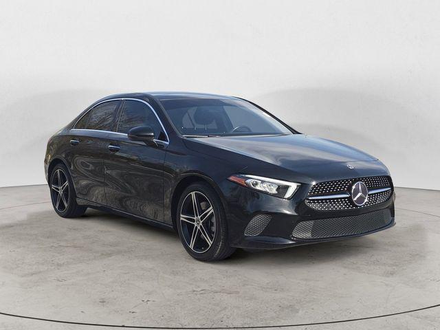 2022 Mercedes-Benz A 220 A 220