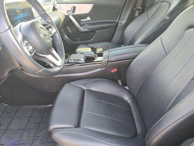 2022 Mercedes-Benz A 220 A 220
