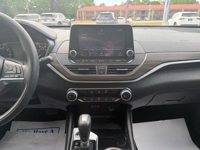 2023 Nissan Altima SV FWD
