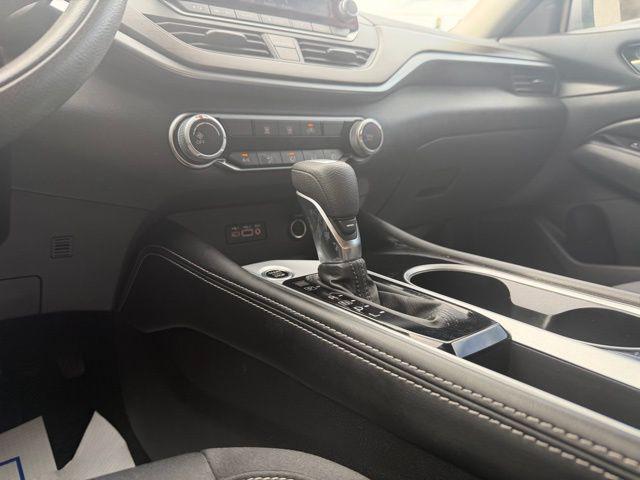 2023 Nissan Altima SV FWD