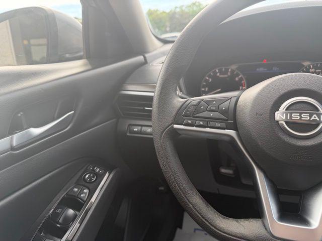 2023 Nissan Altima SV FWD
