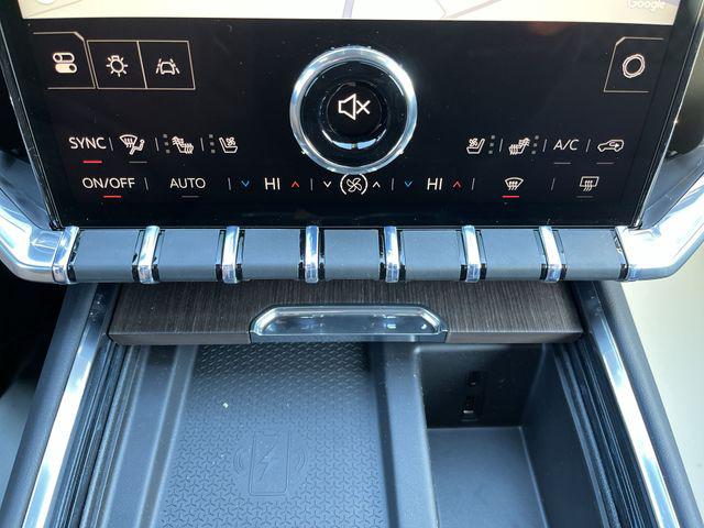 2026 GMC Acadia Denali AWD