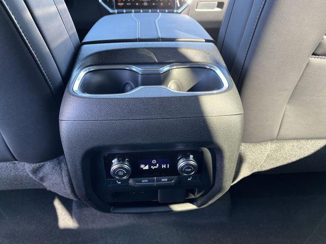2026 GMC Acadia Denali AWD