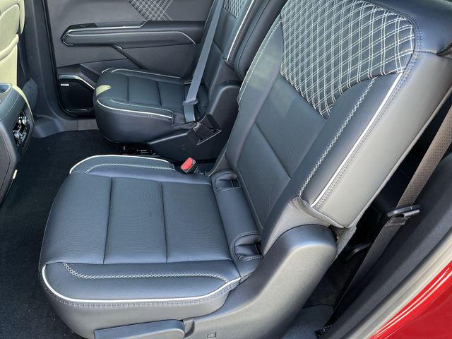 2026 GMC Acadia Denali AWD