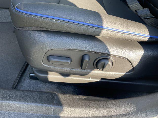 2026 Buick NV Sport Touring FWD