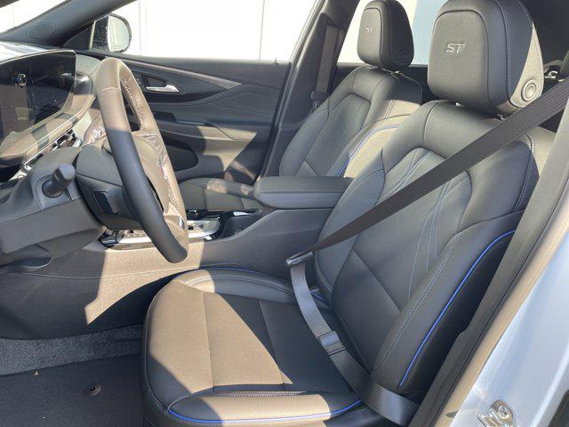 2026 Buick NV Sport Touring FWD