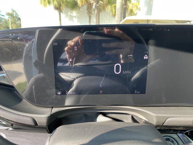 2026 Buick NV Sport Touring FWD
