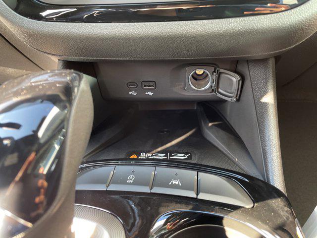 2026 Buick NV Sport Touring FWD