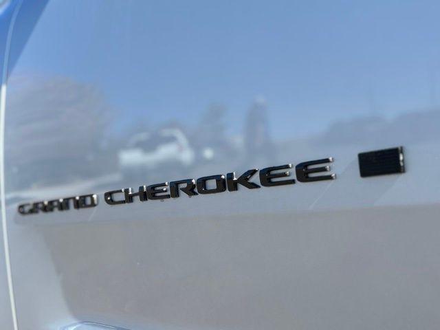 2026 Jeep Grand Cherokee L Altitude 4x4