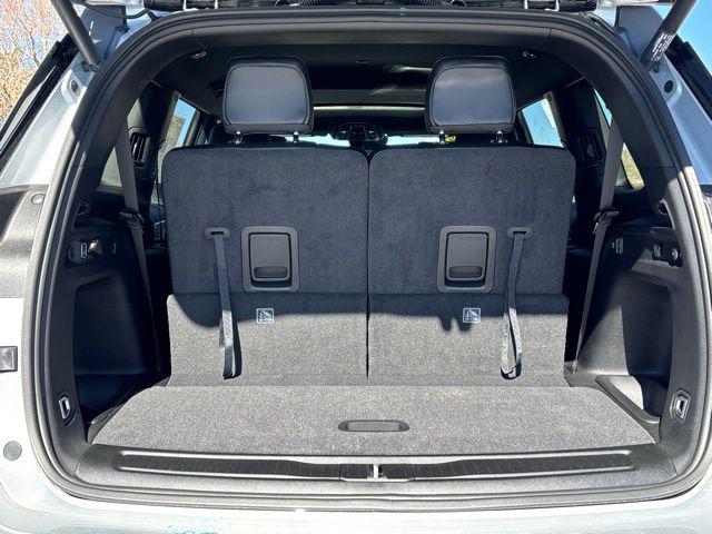 2026 Jeep Grand Cherokee L Altitude 4x4