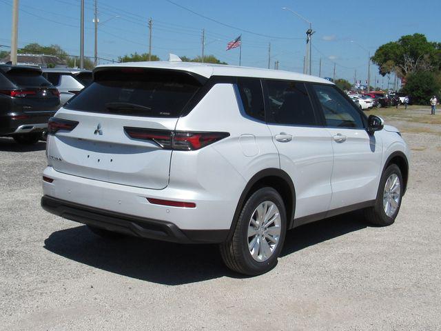 2026 Mitsubishi Outlander ES 1.5T S-AWC