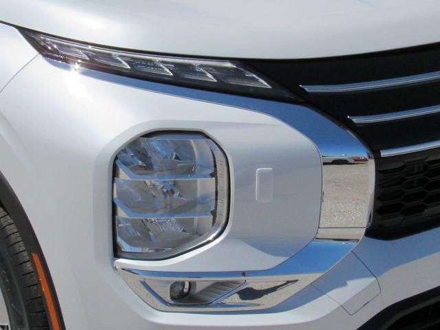 2026 Mitsubishi Outlander ES 1.5T S-AWC