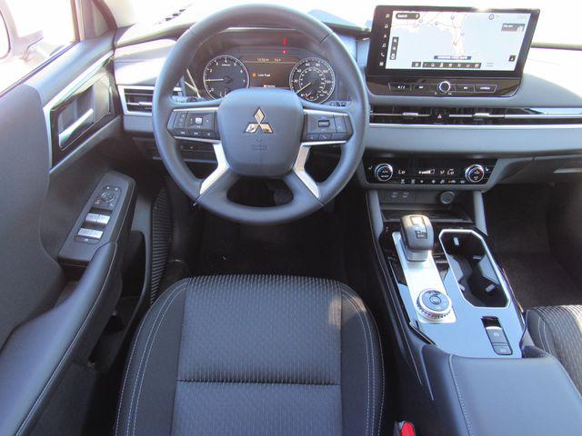 2026 Mitsubishi Outlander ES 1.5T S-AWC