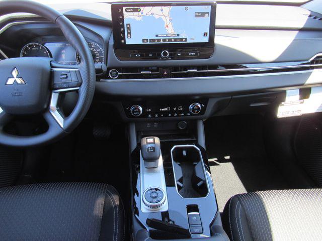 2026 Mitsubishi Outlander ES 1.5T S-AWC
