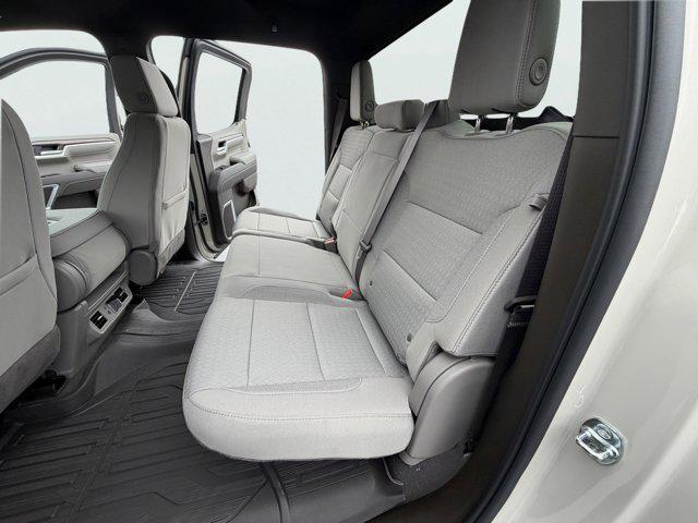 2026 GMC Sierra 1500 Crew Cab, Short Bed, SLE, 4WD