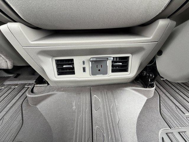 2026 GMC Sierra 1500 Crew Cab, Short Bed, SLE, 4WD