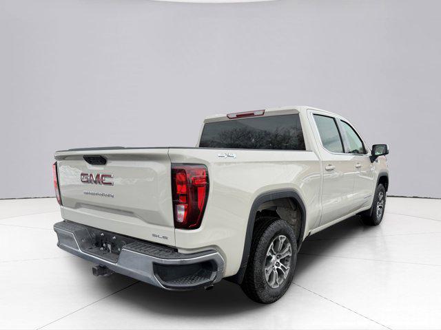2026 GMC Sierra 1500 Crew Cab, Short Bed, SLE, 4WD