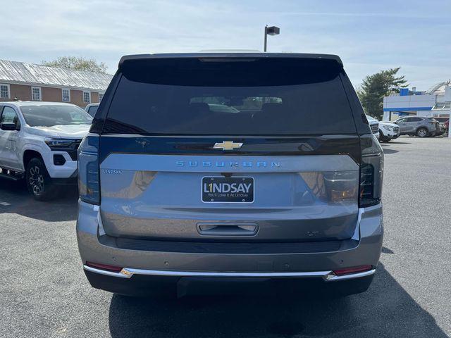 2026 Chevrolet Suburban LT, 4WD