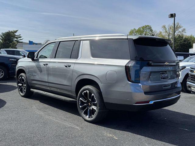 2026 Chevrolet Suburban LT, 4WD