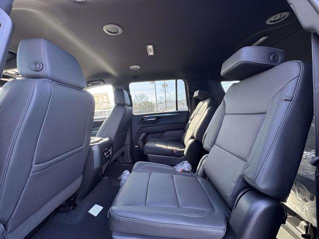 2026 Chevrolet Suburban LT, 4WD