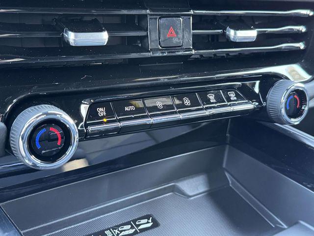 2026 Chevrolet Suburban LT, 4WD