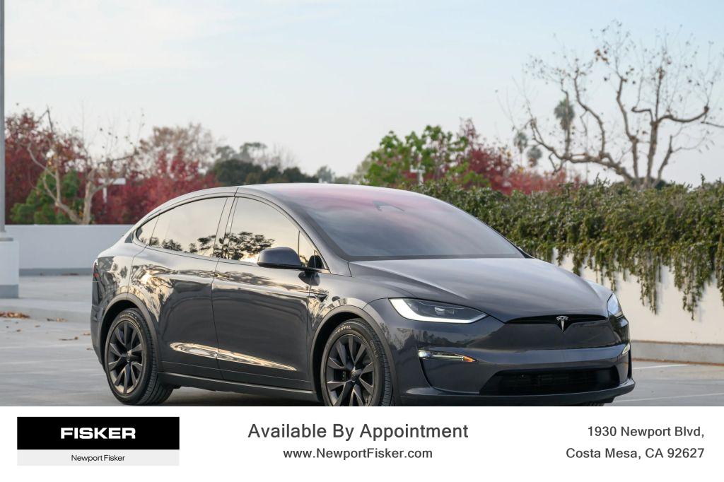 2024 Tesla Model X Long Range - Photo 10