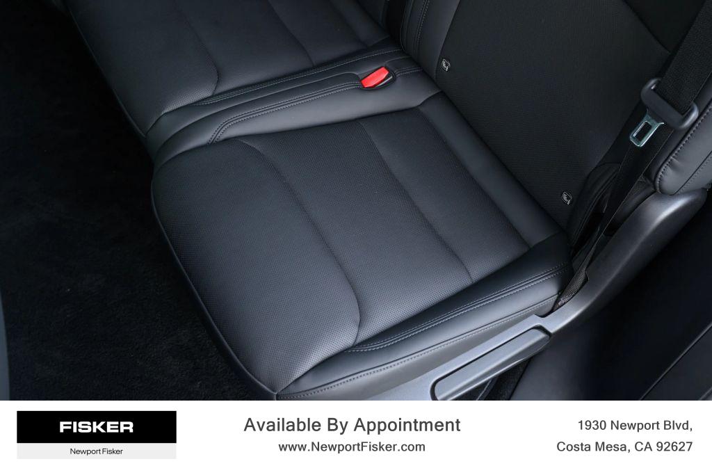 2024 Tesla Model X Long Range - Photo 17