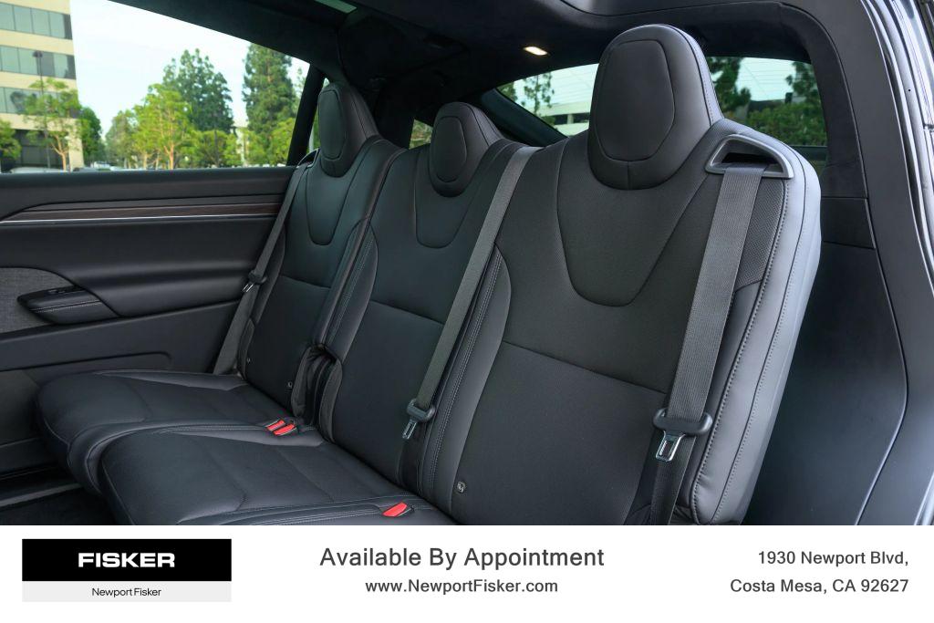 2024 Tesla Model X Long Range - Photo 18