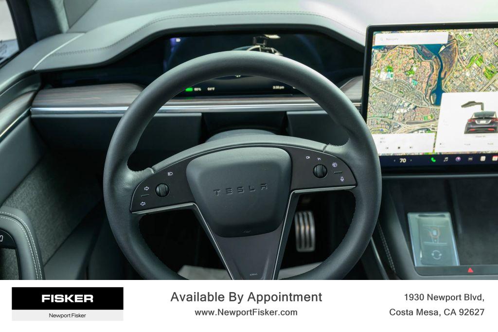 2024 Tesla Model X Long Range - Photo 20